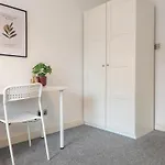 Prime 3br Flat Sleeps 6 Free Parking Plus! Apartmán *
