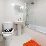 Prime 3br Flat Sleeps 6 Free Parking Plus! Apartmán *
