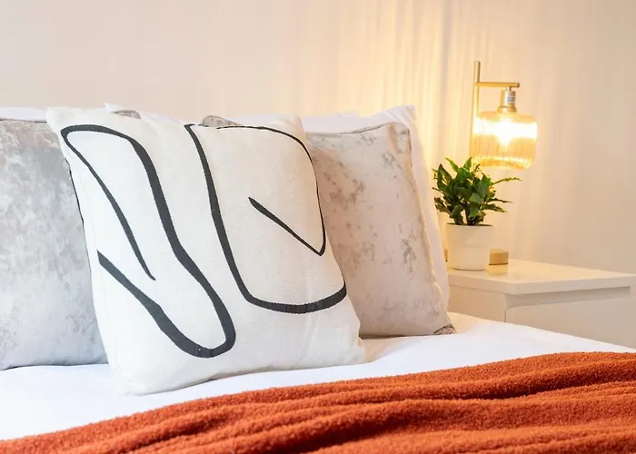 Spacious 3BR Apt Guests 6 Parking Central Leeds Apartamento Leeds (West Yorkshire)